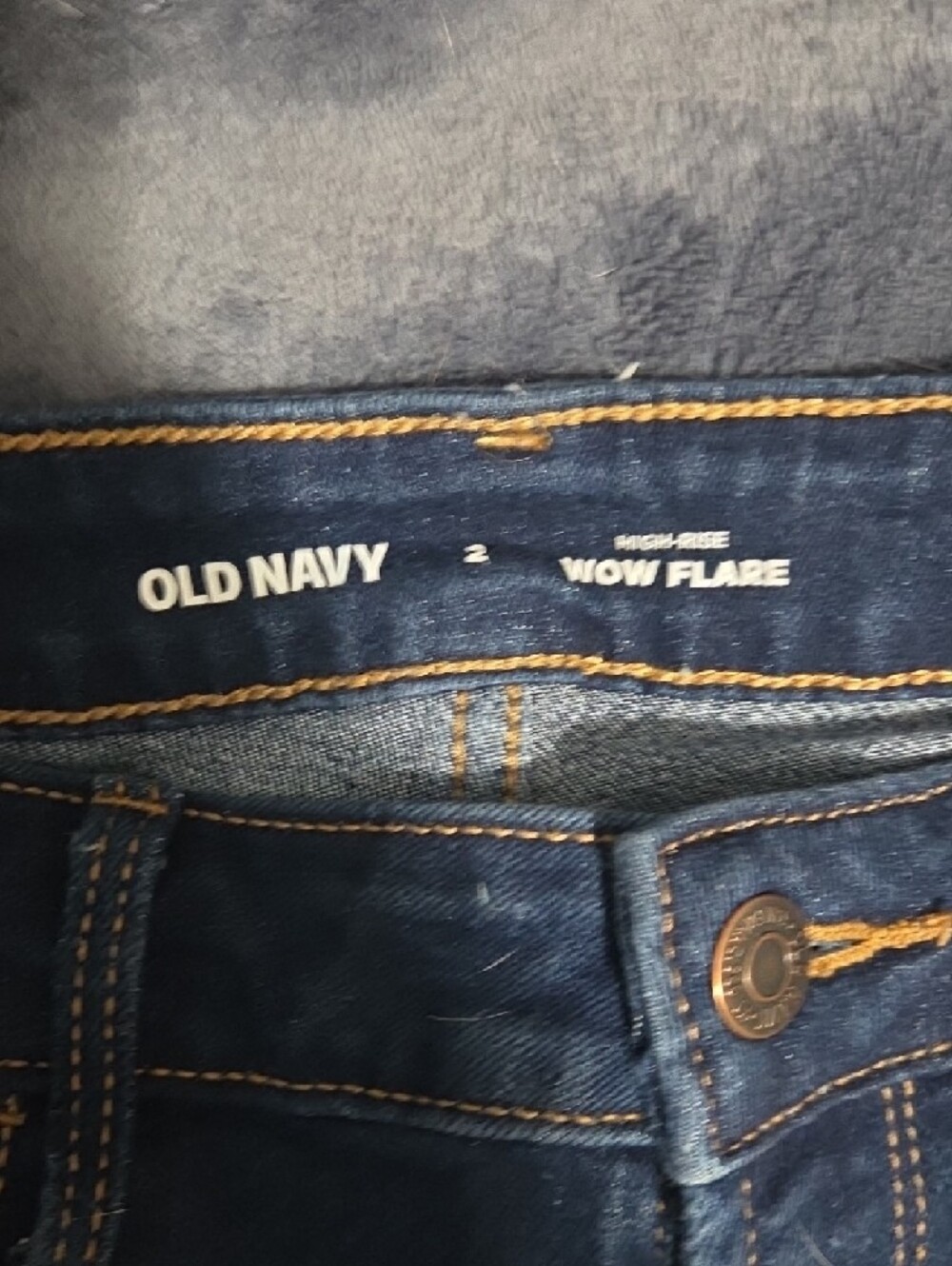 Old Navy Indigo Flare Leg Jeans - Picture 2 of 8